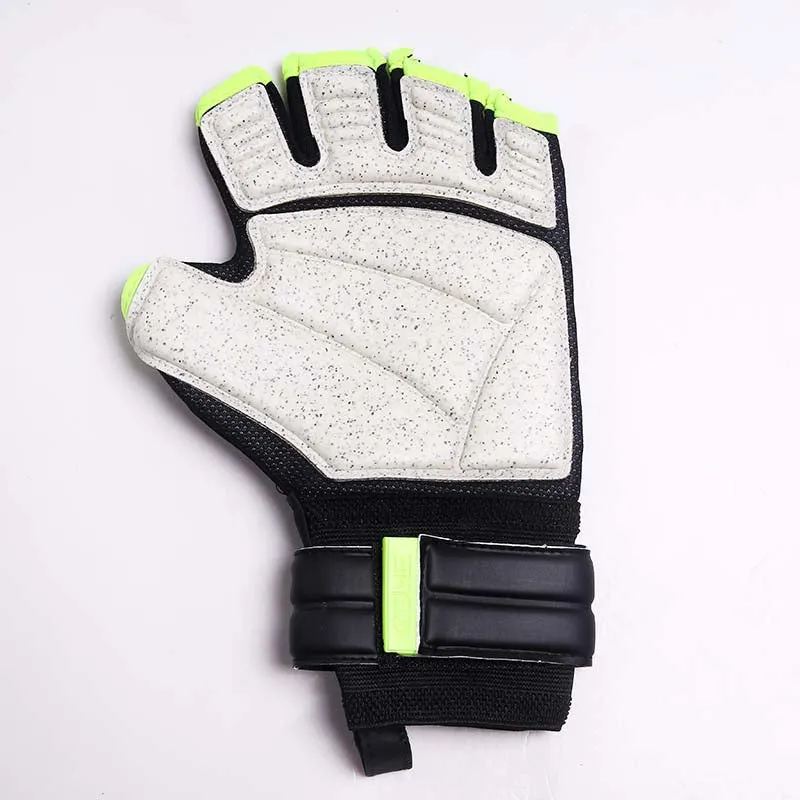 KELME Futsal Goalkeeper Gloves