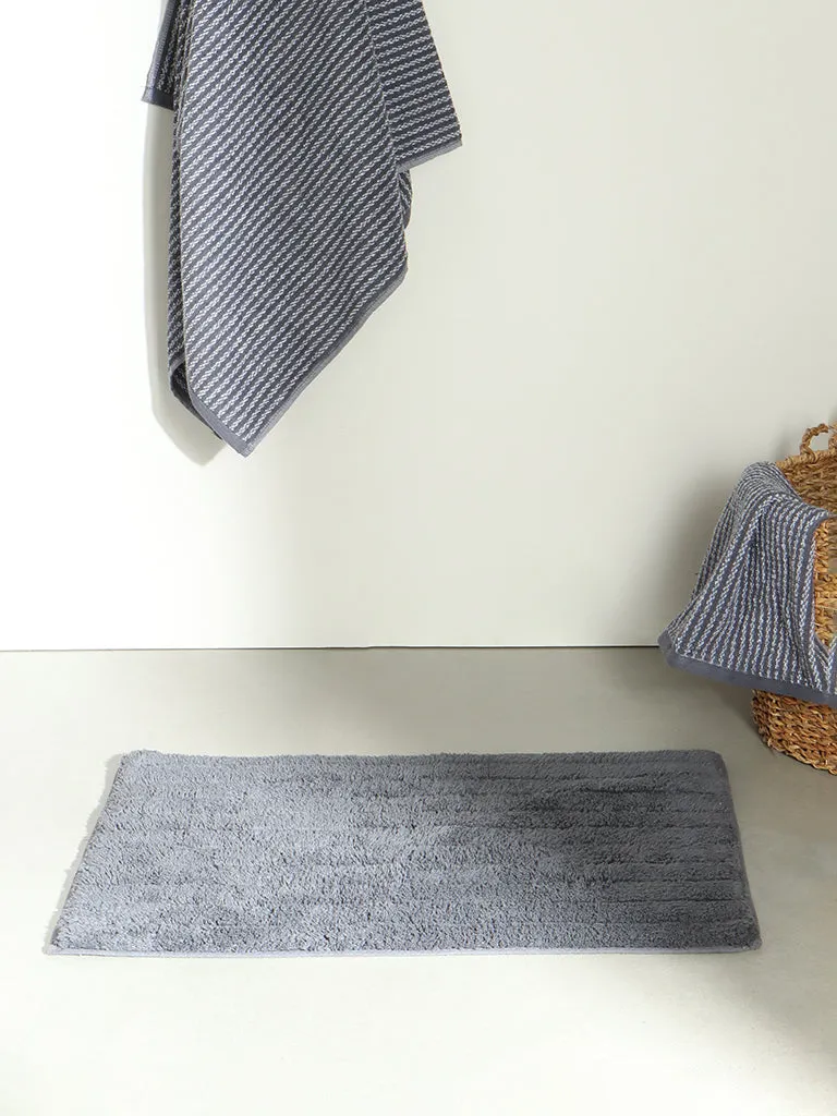 Westside Home Grey Fluffy Stripe Bathmat